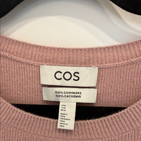 COS Dusty Pink Cashmere Crewneck Sweater - Picture 2 of 10